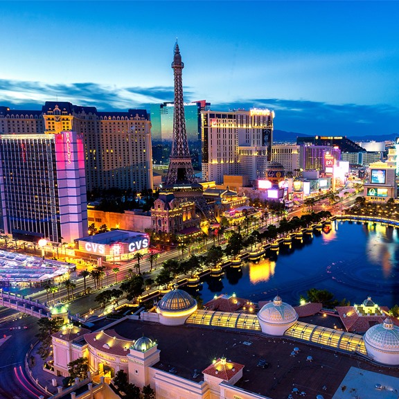 ook your Las Vegas flight and hotel package between now and Feb 25 at